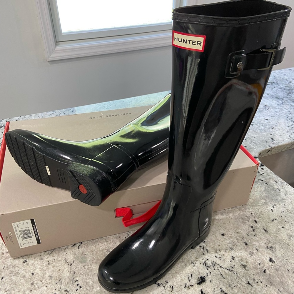 8 Refined Glass Tall Hunter Boots